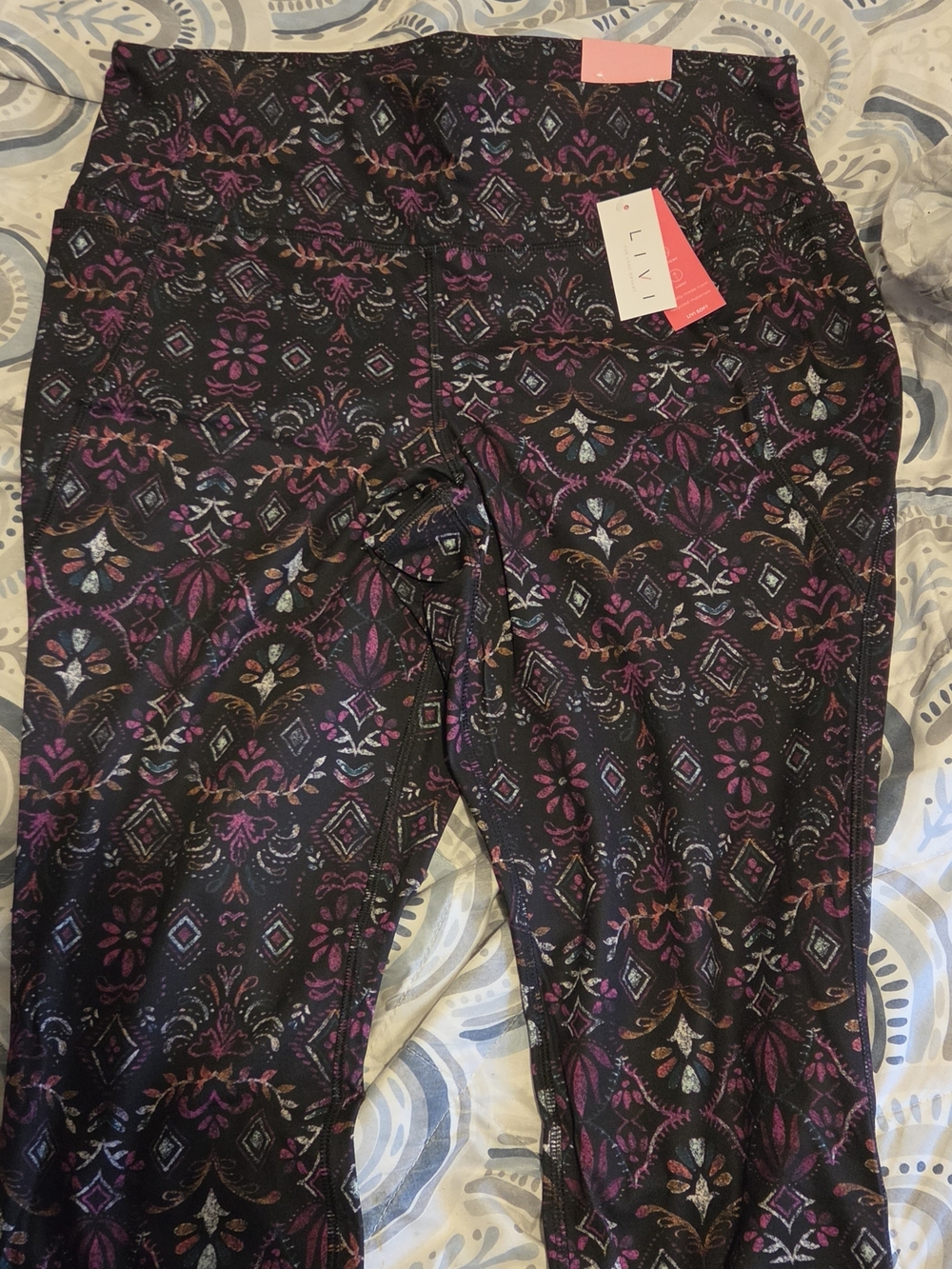 Lane Bryant Livi Black 7/8 Leggings with Purple & Gold Pattern
